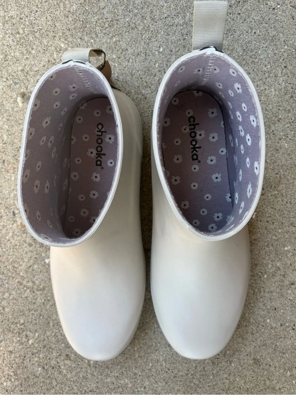 Chooka Matte White Waterproof Ankle Rain Boots with Buckle Detail Floral Lining